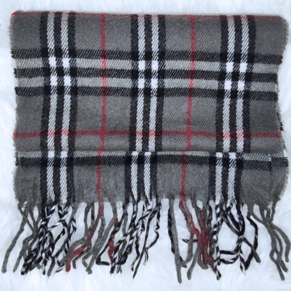 Burberry 90s vintage lambswool plaid tartan scarf 57" EUC -- a classic!
